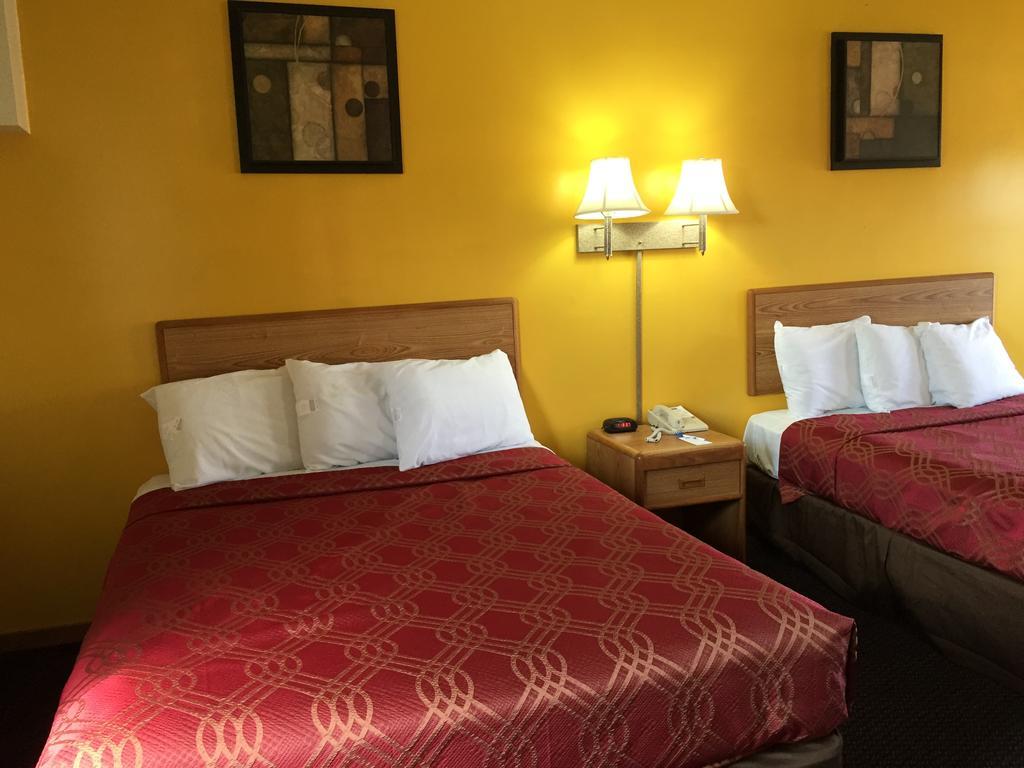 Rodeway Inn & Suites Austin Eksteriør billede